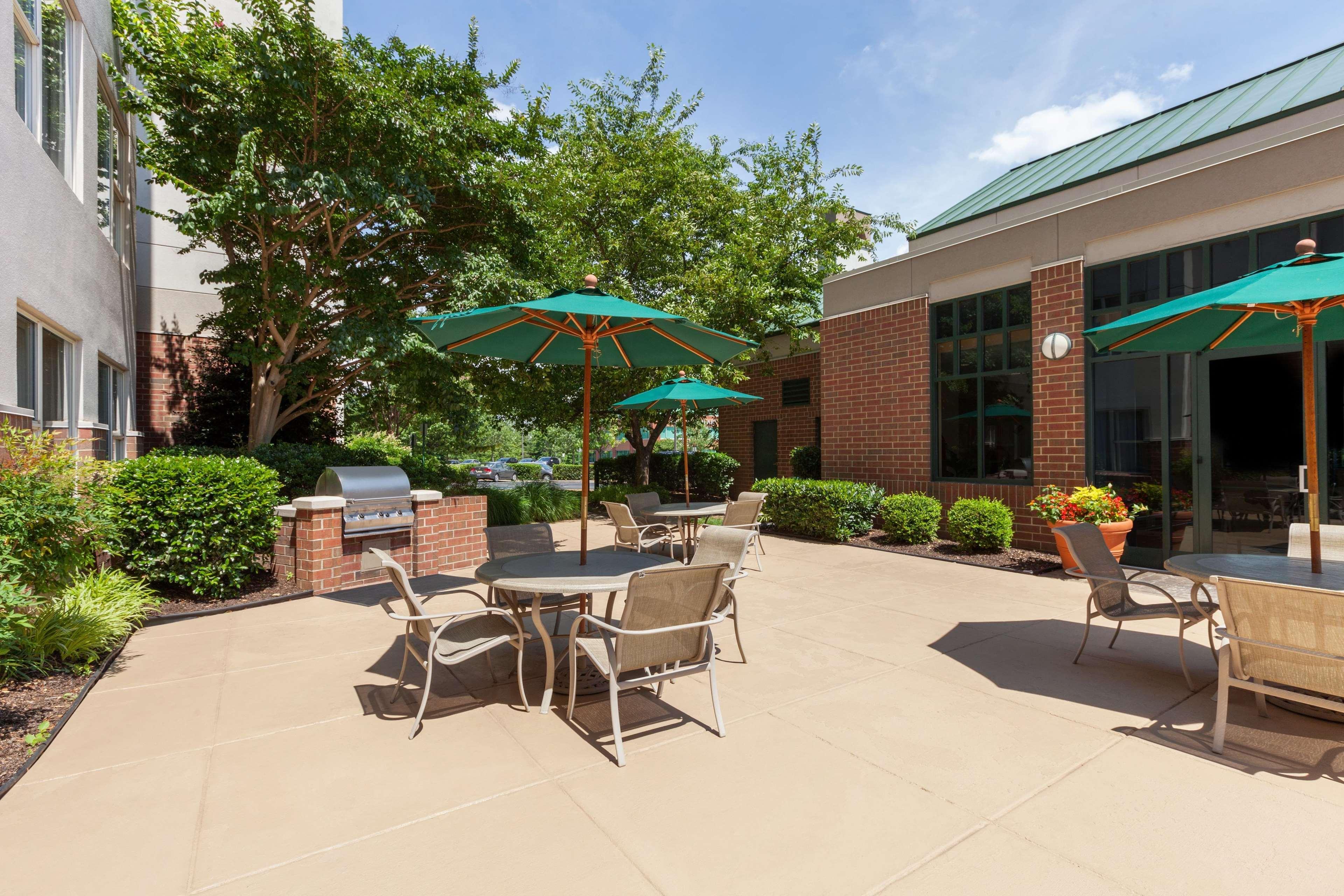 Homewood Suites By Hilton Falls Church Merrifield Екстер'єр фото